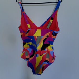 Essentials by Catalina Women's Swim Suits Swimwear w/Bra Multi Color Sz‎ 1X